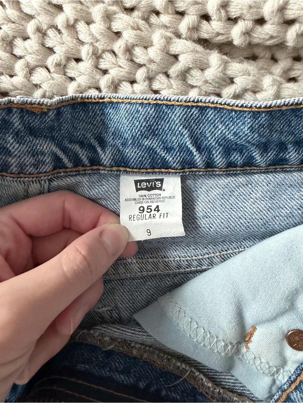 LEVIS DENIM SHORTS - Picture 2 of 3
